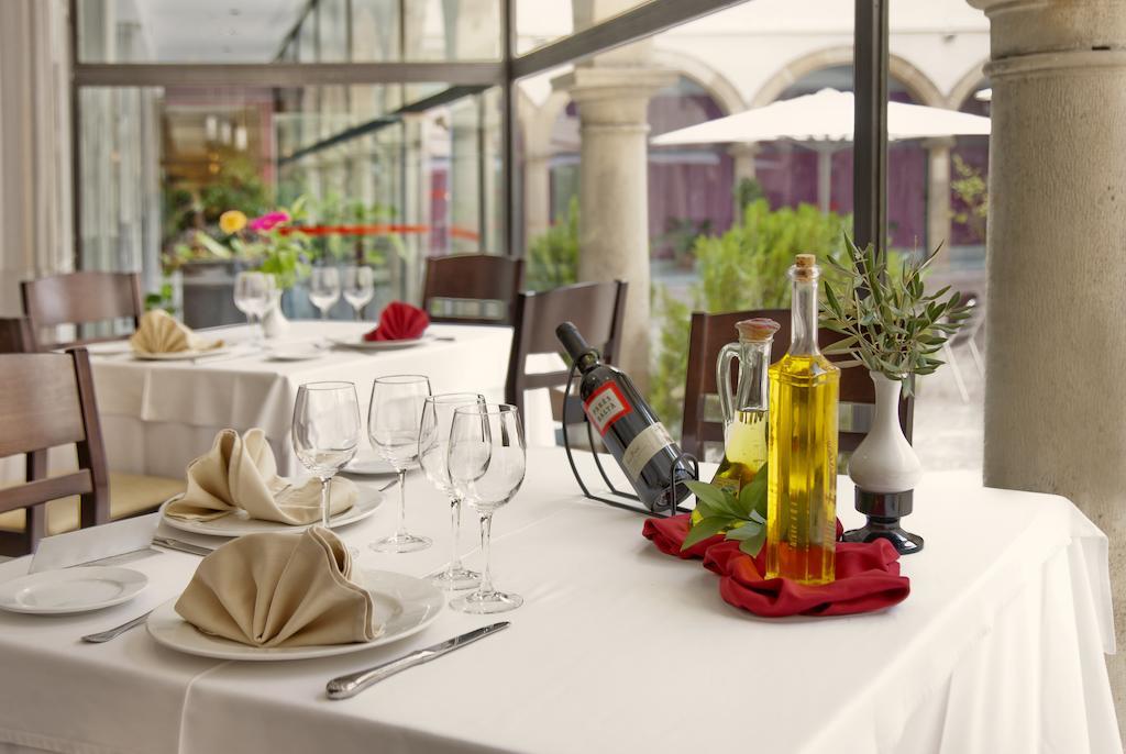 Hotel Trh Ciudad De Baeza Extérieur photo